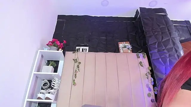 Snapshot of Mia_Rinn chatting on January 31, 2026, 7:11 pm Mia Rinn online show from January 31, 2026, 7:11 pm