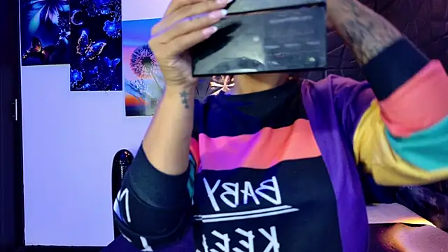 graceymilf666 online show from November 6, 2025, 11:33 am