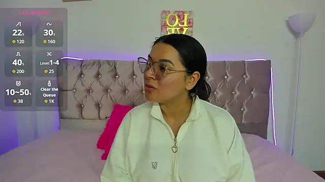 Snapshot of Alice_Summer1 chatting on February 26, 2026, 10:09 pm Alice Summer1 online show from February 26, 2026, 10:09 pm