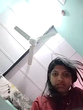 Snapshot of Hotty-Divya chatting on November 8, 2025, 2:34 am Hotty-Divya online show from November 8, 2025, 2:34 am