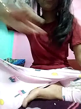 Hotty-Divya online show from November 9, 2025, 9:29 am