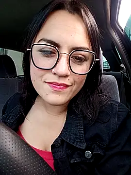 Snapshot of Lesly_10- chatting on March 18, 2025, 5:21 pm Lesly 10- online show from March 18, 2025, 5:21 pm