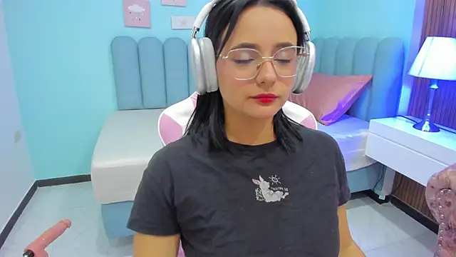 kae styles online show from February 7, 2025, 10:52 pm