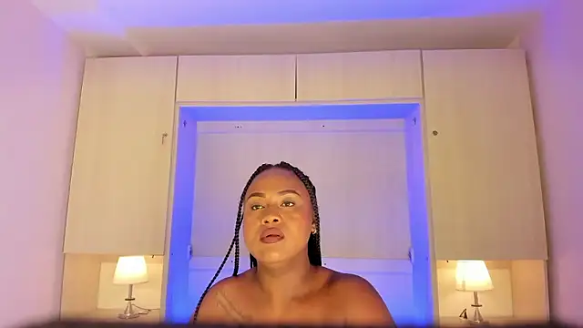 EmilyyStuart online show from January 17, 2026, 4:06 am