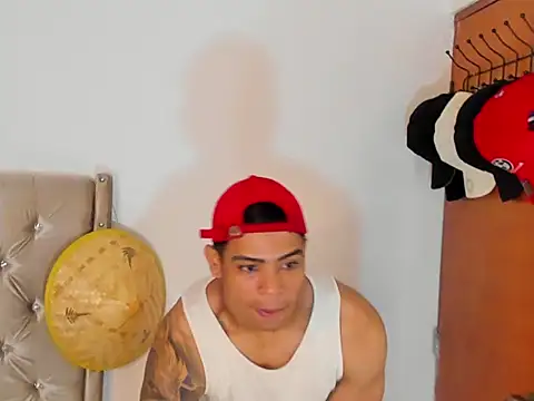 Snapshot of Andrew_wolf7 chatting on September 9, 2025, 2:16 pm Andrew wolf7 online show from September 9, 2025, 2:16 pm