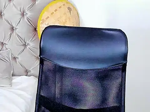 Snapshot of Andrew_wolf7 chatting on September 10, 2025, 4:29 pm Andrew wolf7 online show from September 10, 2025, 4:29 pm