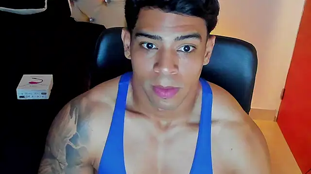 Snapshot of Andrew_wolf7 chatting on November 23, 2025, 4:01 am Andrew wolf7 online show from November 23, 2025, 4:01 am