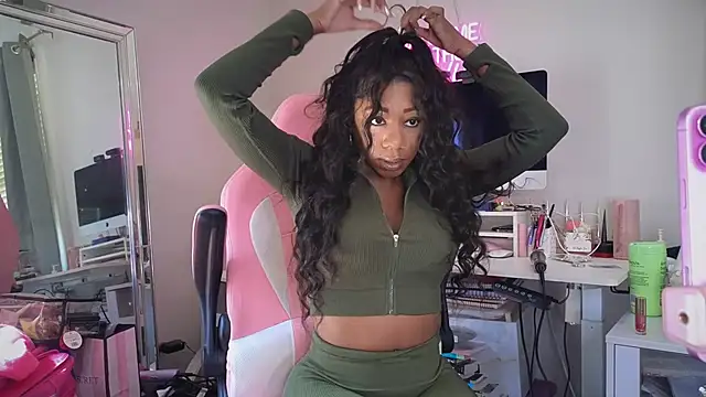 longislandprincess online show from September 18, 2025, 5:59 pm