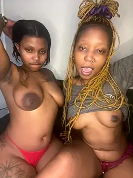 InkLady444 online show from November 28, 2025, 12:13 am