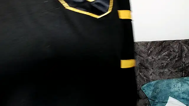 Snapshot of Exotic_tatto27121 chatting on December 4, 2024, 11:35 pm Exotic tatto27121 online show from December 4, 2024, 11:35 pm