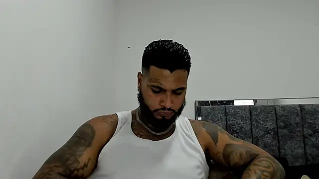 Snapshot of Exotic_tatto27121 chatting on March 12, 2026, 3:56 am Exotic tatto27121 online show from March 12, 2026, 3:56 am