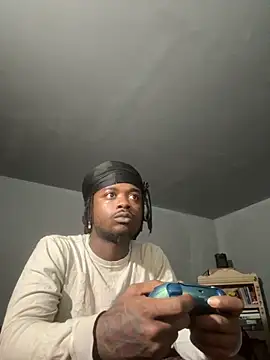 SluttyLyfe4L online show from November 13, 2025, 4:06 pm