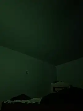 SluttyLyfe4L online show from April 12, 2026, 11:37 am