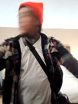 Snapshot of supertattsdave chatting on December 29, 2024, 2:38 am supertattsdave online show from December 29, 2024, 2:38 am