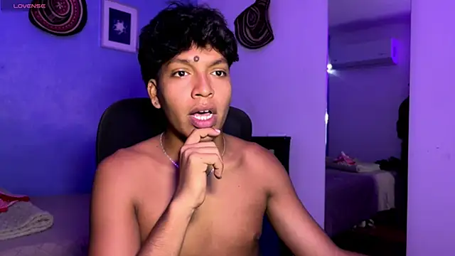 Xander bonnet1 online show from December 17, 2025, 2:23 pm