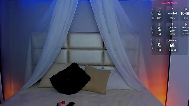 Snapshot of cat_kitty18_ chatting on February 7, 2026, 11:25 am cat kitty18 online show from February 7, 2026, 11:25 am