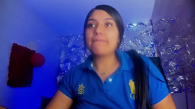 SarahStones online show from March 30, 2026, 11:50 pm