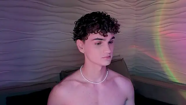 Snapshot of adam_21cm__ chatting on January 24, 2025, 4:49 pm adam 21cm online show from January 24, 2025, 4:49 pm