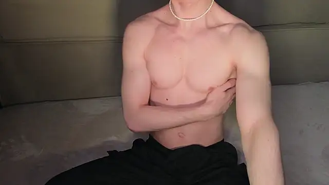 Snapshot of adam_21cm__ chatting on February 7, 2026, 4:33 pm adam 21cm online show from February 7, 2026, 4:33 pm