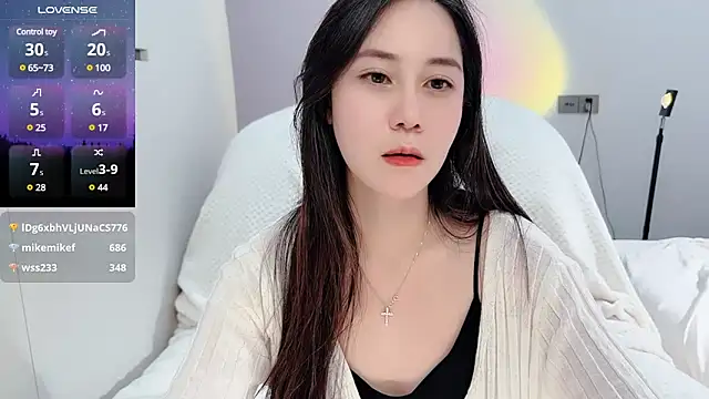 Snapshot of newwell chatting on March 18, 2025, 4:04 pm newwell online show from March 18, 2025, 4:04 pm