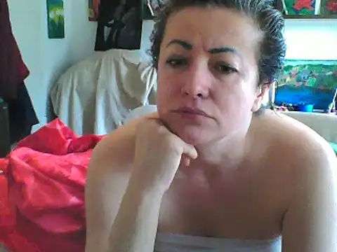 Snapshot of MariaAnaSunshine chatting on March 12, 2025, 12:36 pm MariaAnaSunshine online show from March 12, 2025, 12:36 pm