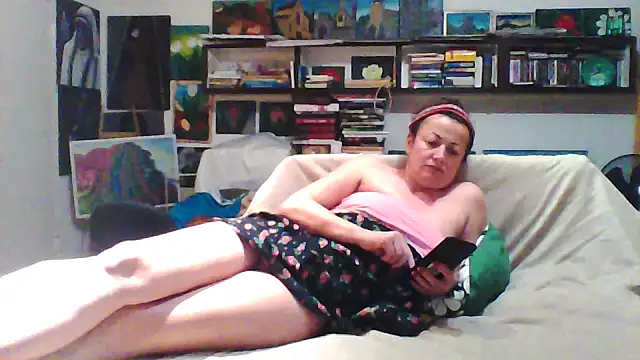 Snapshot of MariaAnaSunshine chatting on September 12, 2025, 7:03 pm MariaAnaSunshine online show from September 12, 2025, 7:03 pm