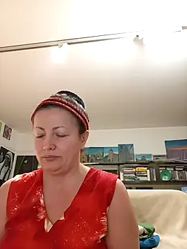 Snapshot of MariaAnaSunshine chatting on September 18, 2025, 8:44 pm MariaAnaSunshine online show from September 18, 2025, 8:44 pm