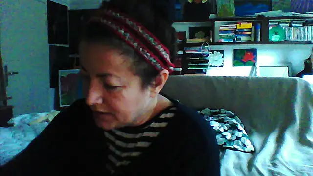 Snapshot of MariaAnaSunshine chatting on October 4, 2025, 8:45 am MariaAnaSunshine online show from October 4, 2025, 8:45 am