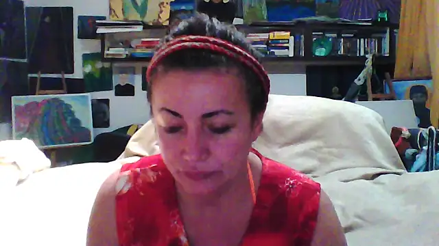 Snapshot of MariaAnaSunshine chatting on October 12, 2025, 1:48 am MariaAnaSunshine online show from October 12, 2025, 1:48 am