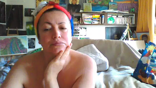 Snapshot of MariaAnaSunshine chatting on October 20, 2025, 10:59 am MariaAnaSunshine online show from October 20, 2025, 10:59 am