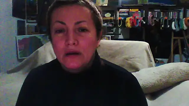 Snapshot of MariaAnaSunshine chatting on December 18, 2025, 7:53 pm MariaAnaSunshine online show from December 18, 2025, 7:53 pm