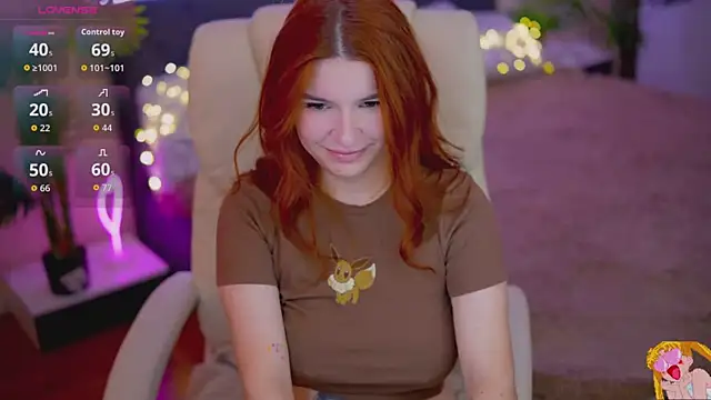 RedShinee online show from October 12, 2025, 6:23 am