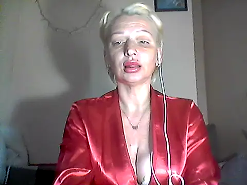 Snapshot of MaryJane441 chatting on April 30, 2026, 8:15 pm MaryJane441 online show from April 30, 2026, 8:15 pm