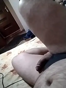 Snapshot of nudistu021 chatting on December 17, 2025, 4:35 pm nudistu021 online show from December 17, 2025, 4:35 pm