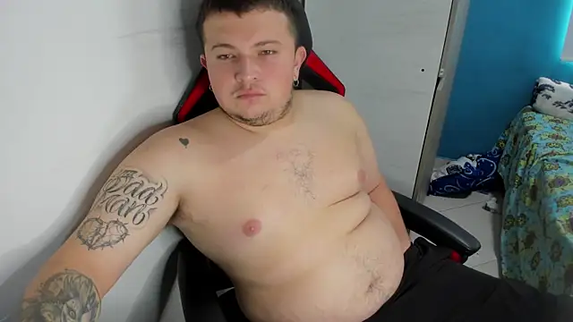 Snapshot of AndresChuboi chatting on January 16, 2026, 8:02 pm AndresChuboi online show from January 16, 2026, 8:02 pm