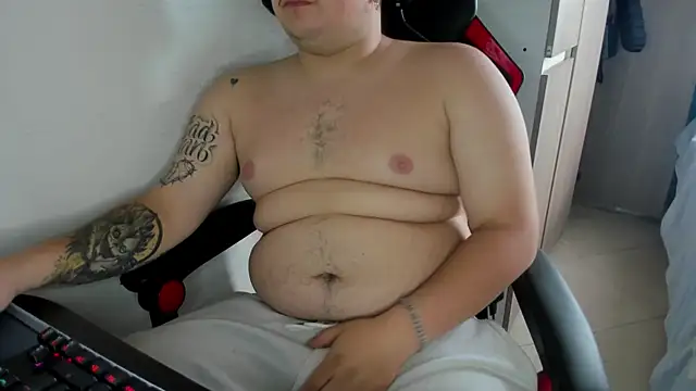 Snapshot of AndresChuboi chatting on February 7, 2026, 9:40 pm AndresChuboi online show from February 7, 2026, 9:40 pm