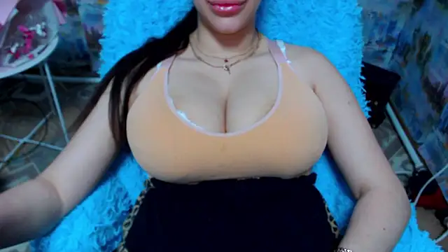 Snapshot of lovelyseu chatting on November 28, 2025, 7:00 am lovelyseu online show from November 28, 2025, 7:00 am