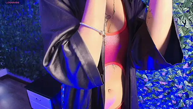 SexyNaf online show from November 26, 2025, 9:38 pm