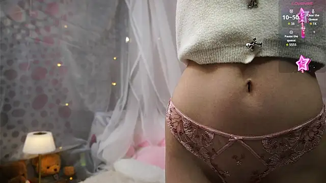 Snapshot of AnnaSiren chatting on January 14, 2026, 2:50 am AnnaSiren online show from January 14, 2026, 2:50 am