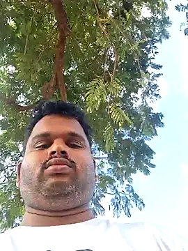 Snapshot of Indianboytelugu chatting on January 14, 2025, 2:50 am Indianboytelugu online show from January 14, 2025, 2:50 am