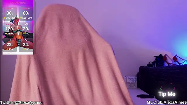 AlexaAimee online show from October 22, 2025, 11:59 pm