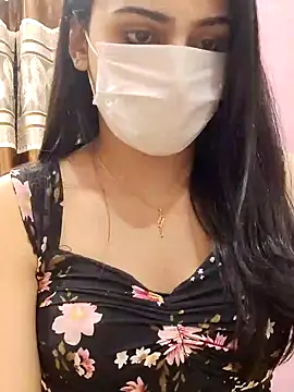 Snapshot of Mylovesana chatting on January 13, 2025, 12:45 pm Mylovesana online show from January 13, 2025, 12:45 pm
