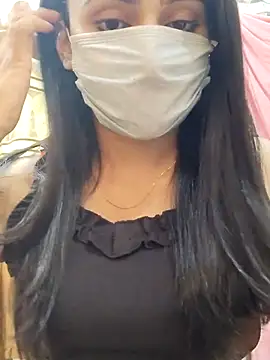 Snapshot of Mylovesana chatting on February 6, 2025, 10:37 am Mylovesana online show from February 6, 2025, 10:37 am