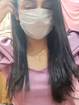 Snapshot of Mylovesana chatting on February 7, 2025, 7:17 pm Mylovesana online show from February 7, 2025, 7:17 pm