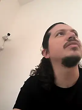 Snapshot of webothtwo chatting on December 14, 2024, 6:09 pm webothtwo online show from December 14, 2024, 6:09 pm