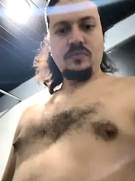 Snapshot of webothtwo chatting on January 23, 2025, 2:33 am webothtwo online show from January 23, 2025, 2:33 am