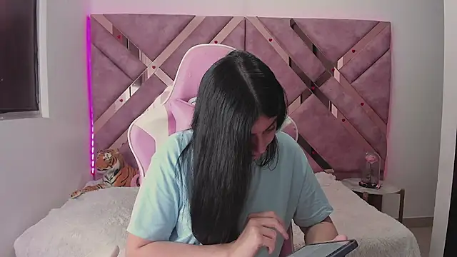 saori 9b online show from March 16, 2026, 7:29 pm