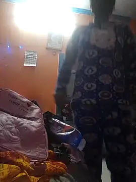 Snapshot of hotdesibb30 chatting on February 18, 2025, 6:15 pm hotdesibb30 online show from February 18, 2025, 6:15 pm