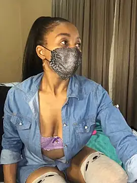 Snapshot of niccki3 chatting on January 6, 2025, 10:58 pm niccki3 online show from January 6, 2025, 10:58 pm