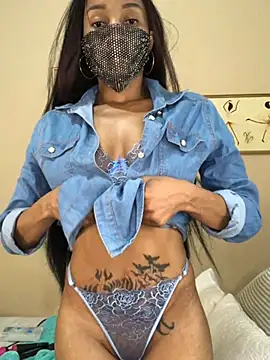 Snapshot of niccki3 chatting on February 2, 2025, 7:09 am niccki3 online show from February 2, 2025, 7:09 am